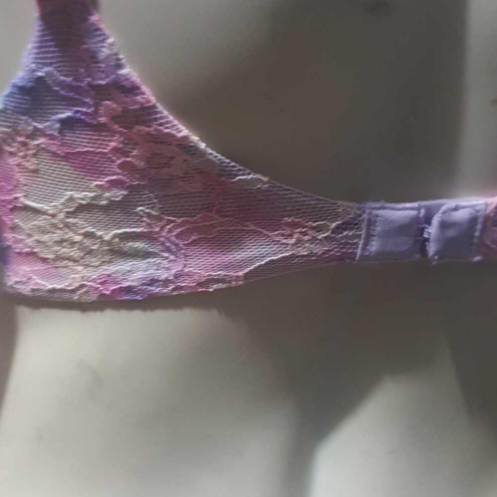 VICTORIA'S SECRET BRA - Picture 4 of 4
